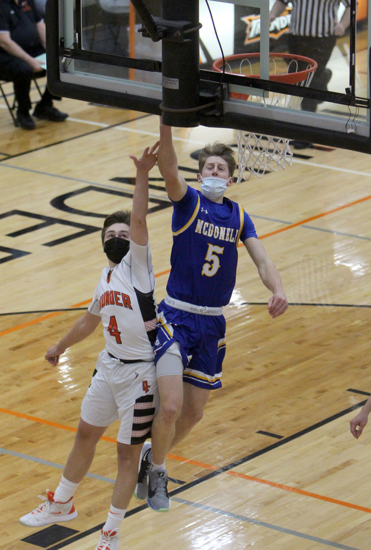 McDonell boys basketball at Osseo-Fairchild 1-11-21